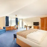 Kneipp Sanatorium Moest - Medical Wellness Resort ホテル *