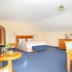 Kneipp Sanatorium Moest - Medical Wellness Resort *