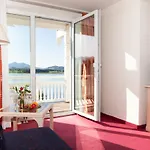 Kneipp Sanatorium Moest - Medical Wellness Resort ホテル *